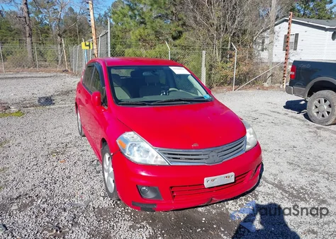 2010 Nissan Versa 1.8Sl z USA, uszkodzony, nr VIN 3N1BC1CP7AL393095